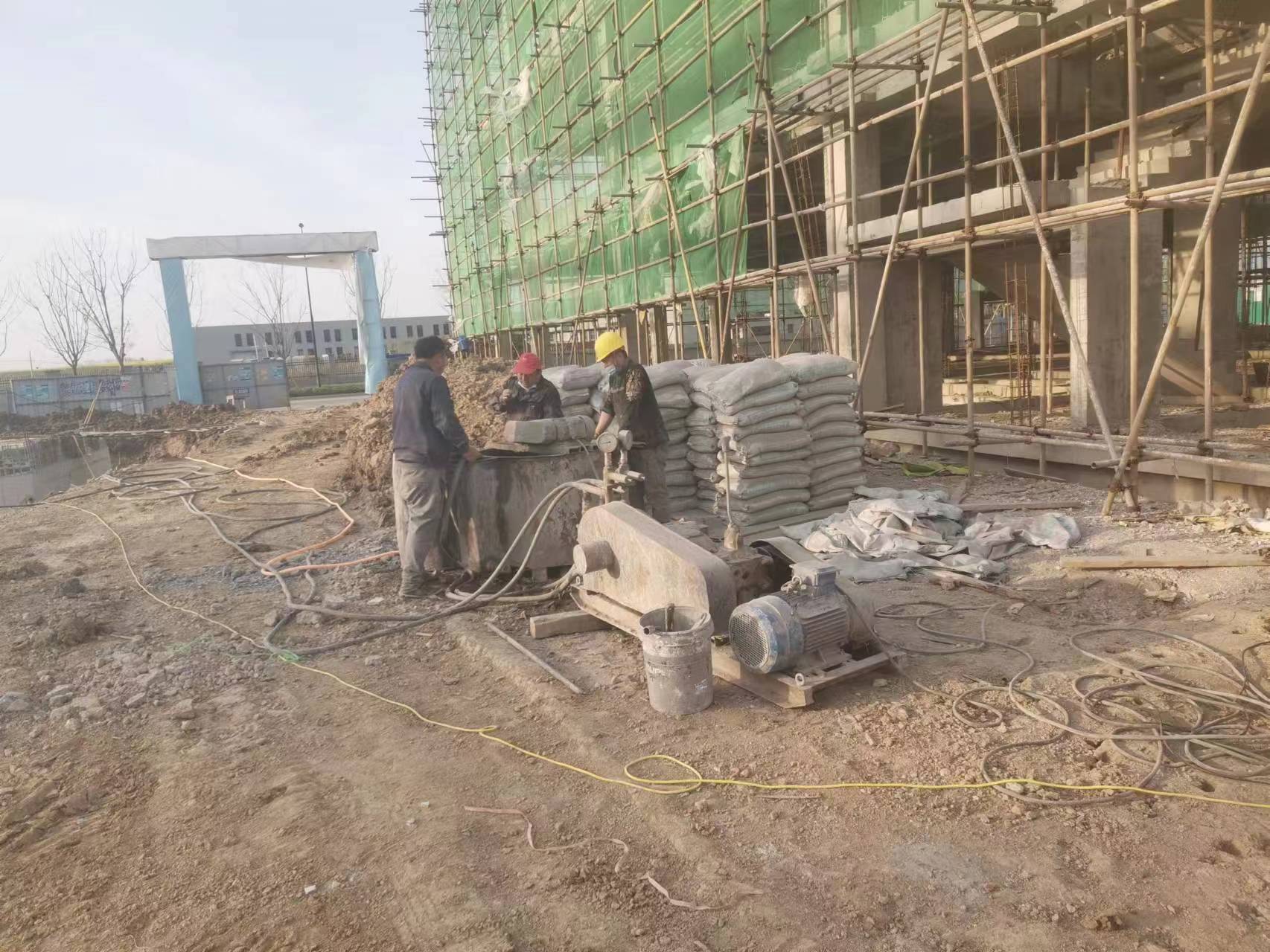 万江街道别墅下沉注浆